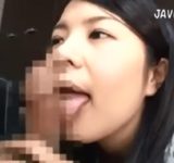 綾瀬れん　Hカップの美巨乳を股間に擦り付ける主観フェラで口内射精をさせ、ザーメンを苦そうにダラーっと垂らす童顔美少女