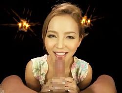 大量に口内射精されたザーメンの臭いに欲情するギャルのフェラ　丘咲エミリ